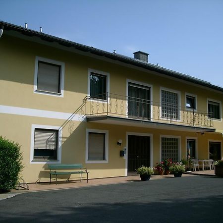 Gaestehaus Steinmetz Sankt Martin an der Raab Bagian luar foto
